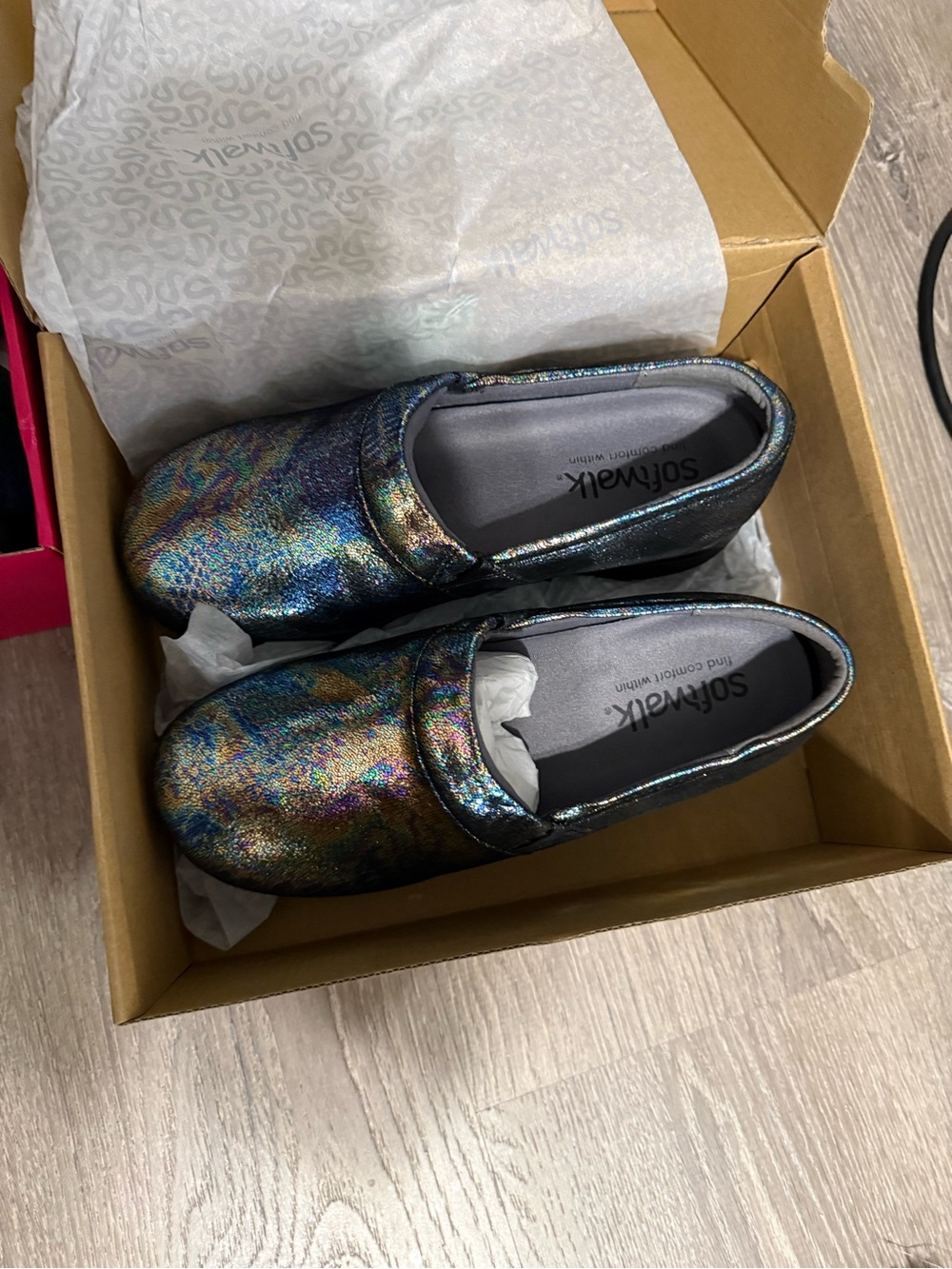 SoftWalk Kids Holographic Slip-On Clogs - Blue, Purple, Gold
